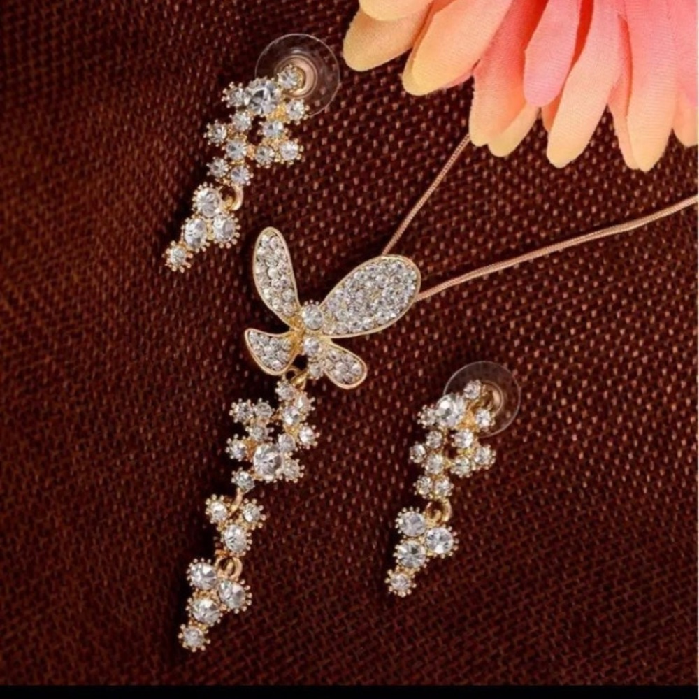 Necklace for women